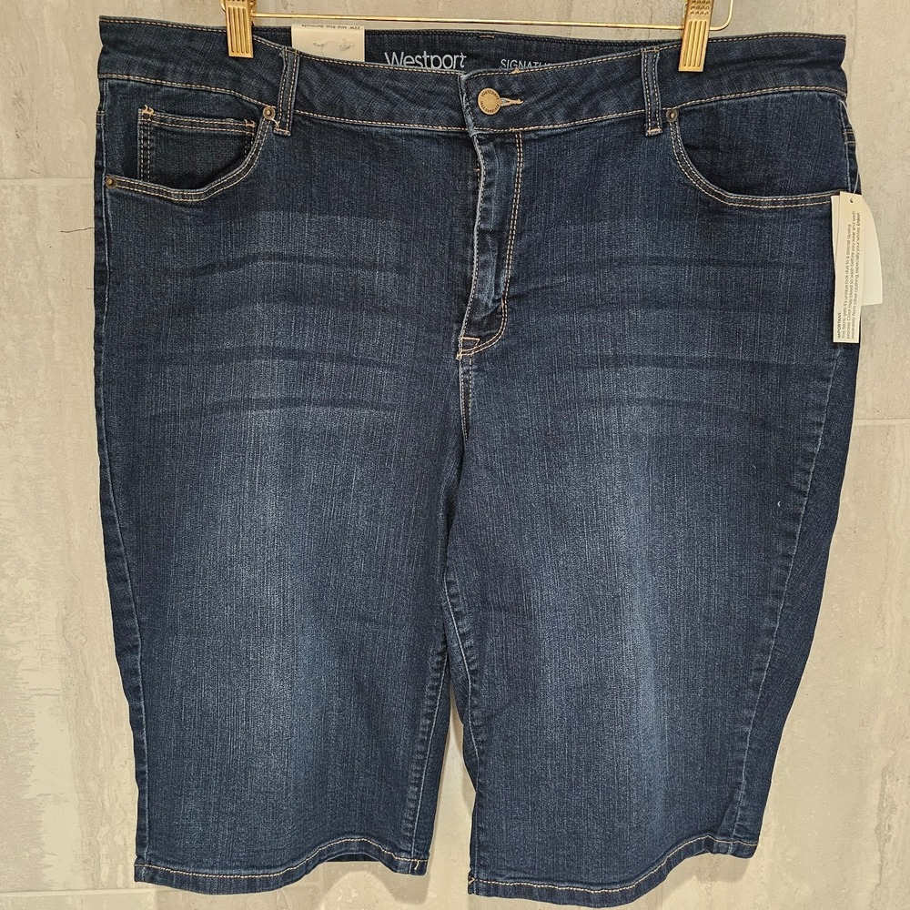 Westport Womens Shorts Bermuda Signature Fit Mid Rise Pockets 22 Plus Size NWT